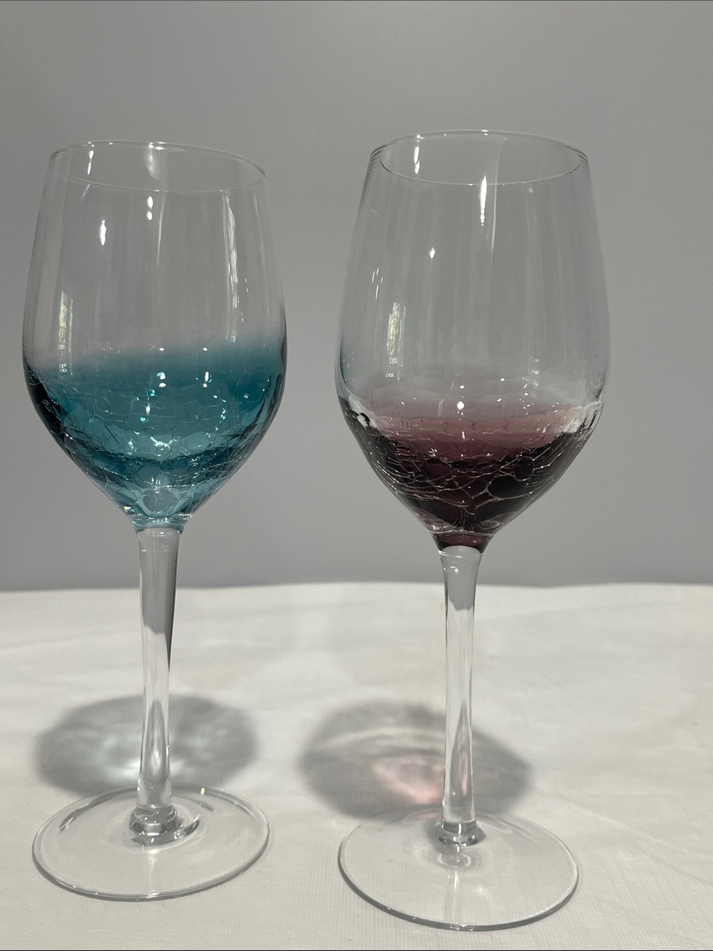 Pier 1 blue and amethyst purple crackle 12 oz Wine Glasses set of 2 - Picture 6 of 8
